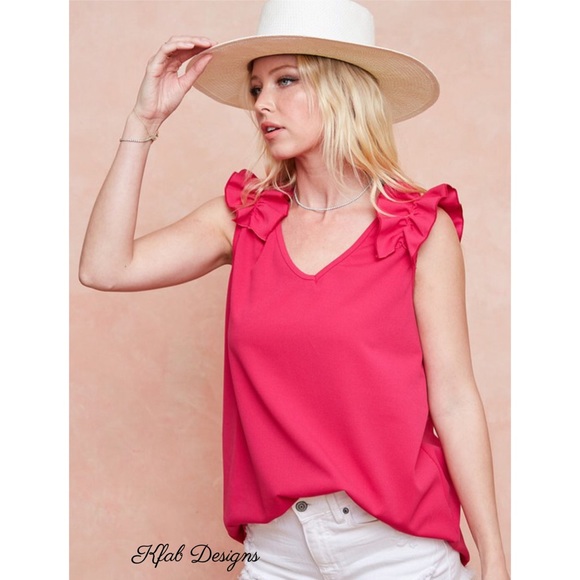 ❤️LAST!  V Neck Fuchsia Crepe Knit Ruffle Top! - Picture 3 of 3